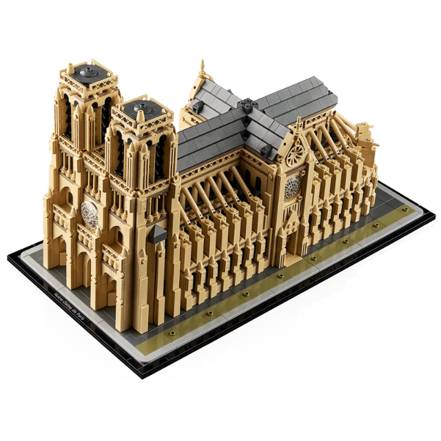 Lego 21061 Notre Dame helicopter view